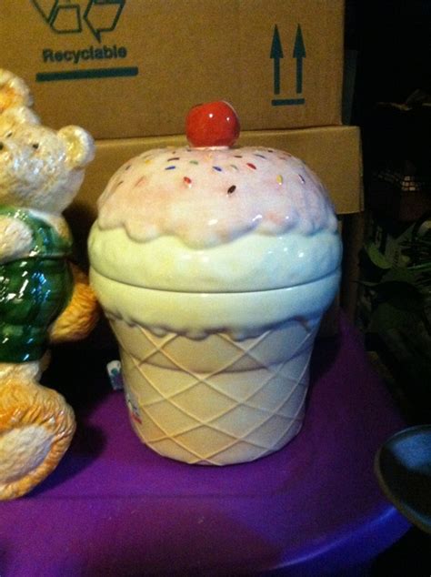 ice cream cookie jar