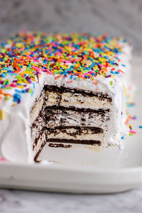 ice cream sandwich cake with cool whip