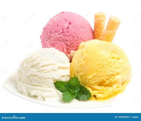 ice cream with 3 flavors