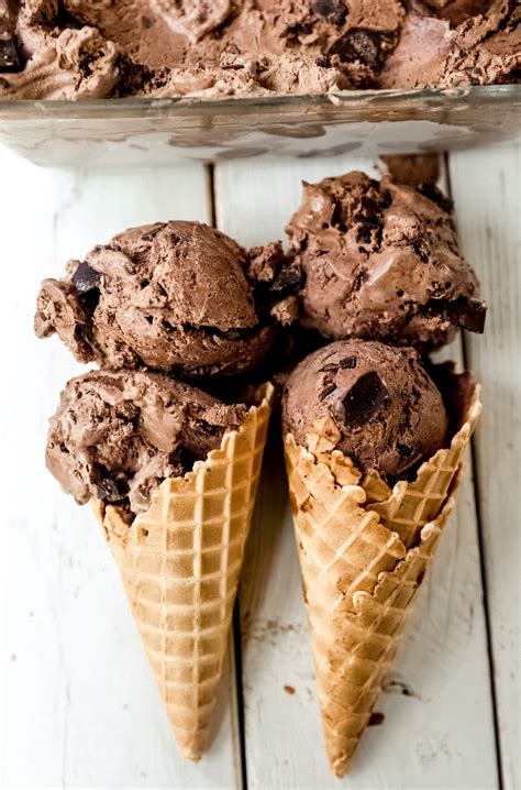ice cream with chocolate chunks