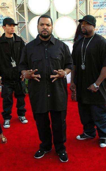 ice cube concert outfit