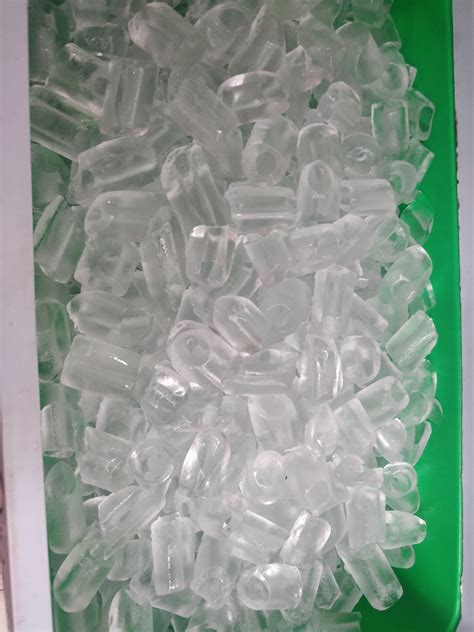 ice cube packing
