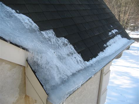 ice dam roof leak