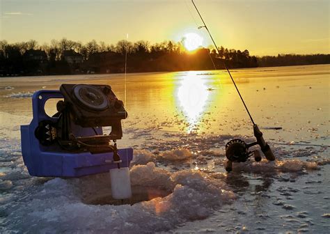 ice fishing pictures