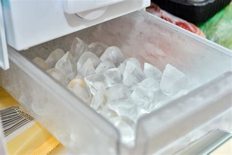ice from ice maker tastes bad