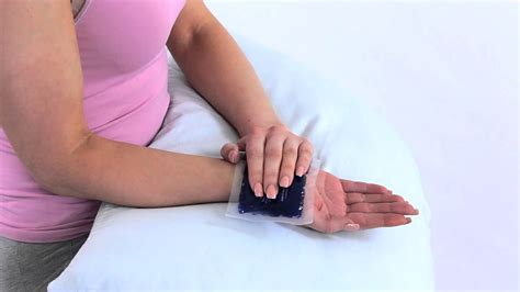 ice on wrist to improve vision