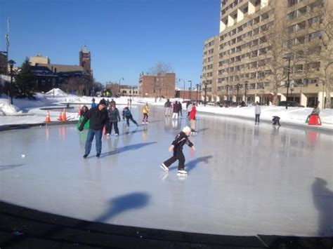 ice rink rochester