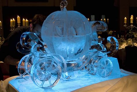 ice sculptures for wedding