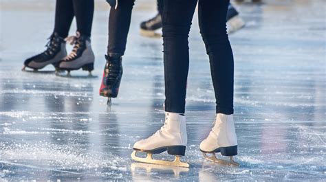 ice skate fitting