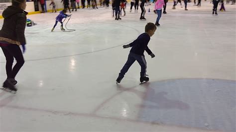 ice skating in bolingbrook