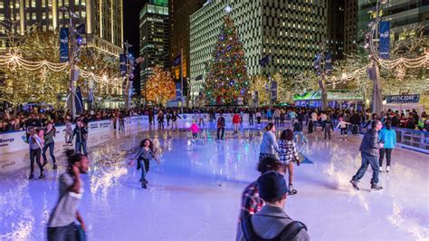 ice skating in campus martius