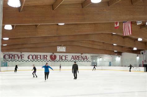 ice skating rink creve coeur