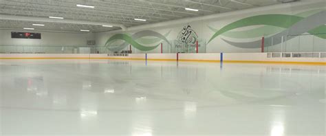 ice skating rink in brentwood