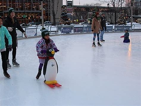 ice skating rink milwaukee wi