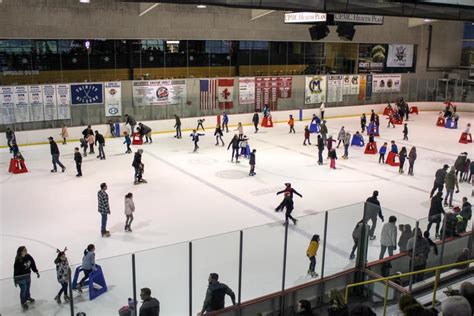ice skating rinks near me indoor