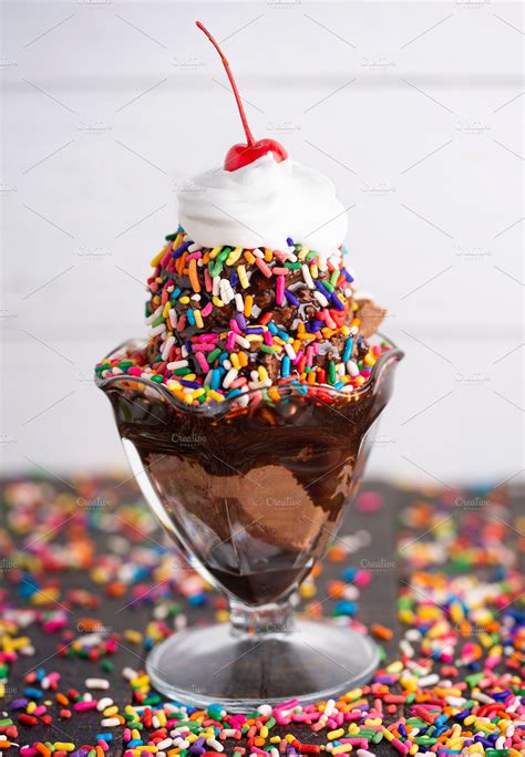 image ice cream sundae