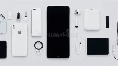 image of android mobile devices on a white background, Hd wallpaper: white samsung android smartphone, thin, galaxy s5, white