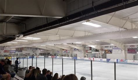 janesville ice skating rink