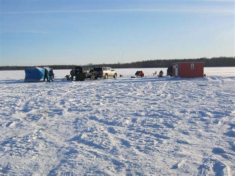 lake winnibigoshish ice fishing sleeper rentals