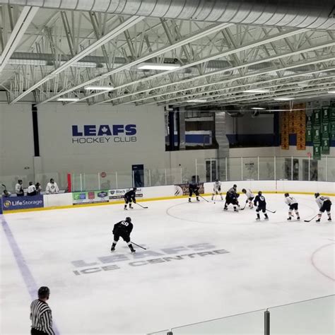 leafs ice center dundee
