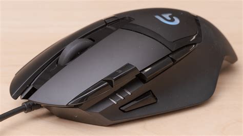 logitech g402 black vs white, Glorious model d vs logitech g402 hyperion fury side-by-side mouse