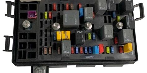 mack truck fuse box 