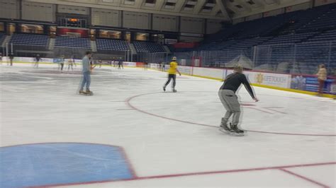 macon ice skating