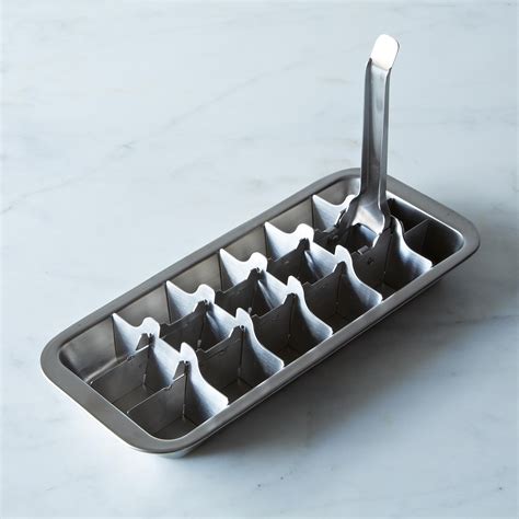 metal ice cube trays