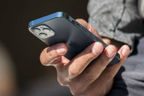 multiple users on iphone, Apple is apparently working on bringing multiple user support to