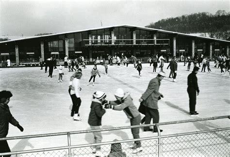 north park ice skating rink
