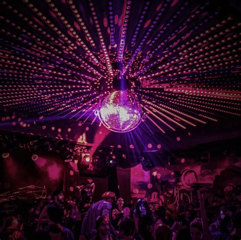 ny Paradise Club