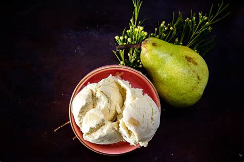 pear and blue cheese ice cream