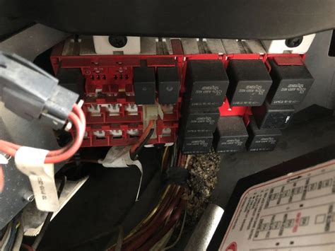 peterbilt 387 fuse box 