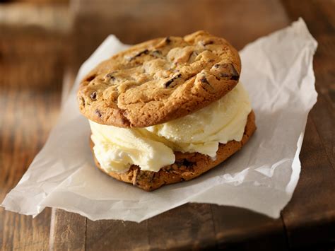 pictures of ice cream sandwiches