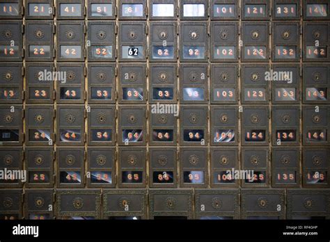 po box key image no background, Po box vector icon isolated on transparent background, po box logo. Box po logo icon isolated transparent vector background design sign preview