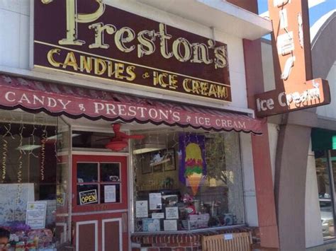 prestons candy & ice cream