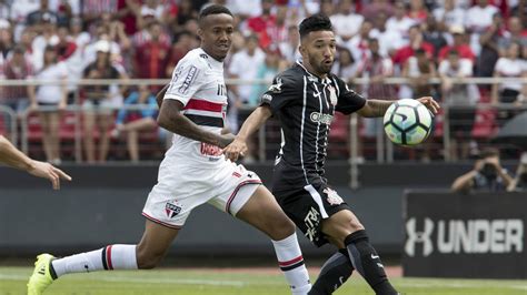 quantos jogos o corinthians ganhou do são paulo