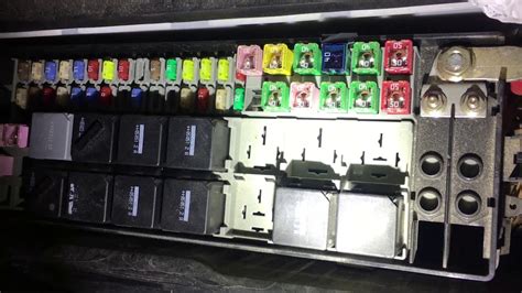 range rover fuse box problem 