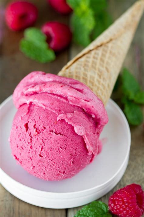 raspberry sherbet ice cream