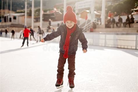 red hat ice skating