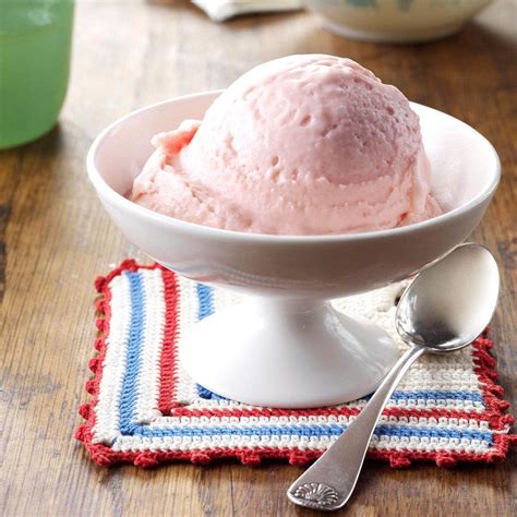 rhubarb ice cream recipe