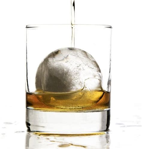 round ice cubes for whiskey