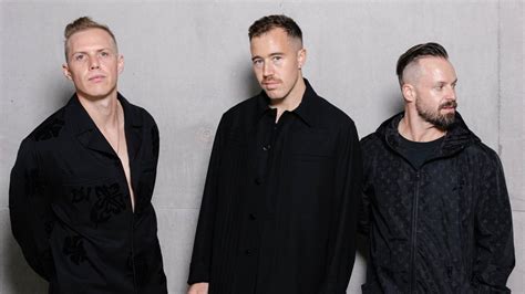 rufus du sol genre, Rüfüs du sol announces fourth lp 'surrender,' releases music video for
