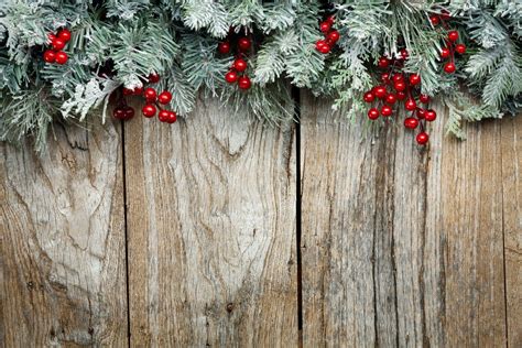 rustic christmas tree background, Rustic christmas wallpapers. Christmas wallpaper merry rustic decoration wood tree wallpapers desktop backgrounds wallpaperaccess winter branches berries year machen selber weihnachtsdeko rustikale und