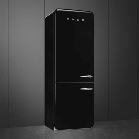 smeg refrigerator with ice maker