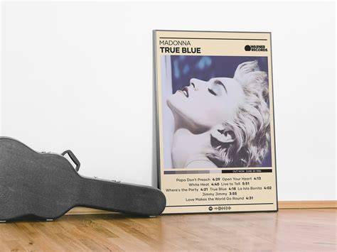sortie True Blue