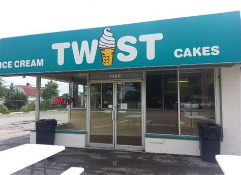twist ice cream shop