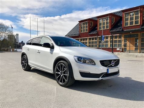 volvo v60 cc d4 awd