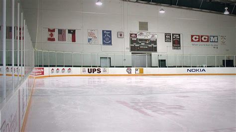 wall ice rink