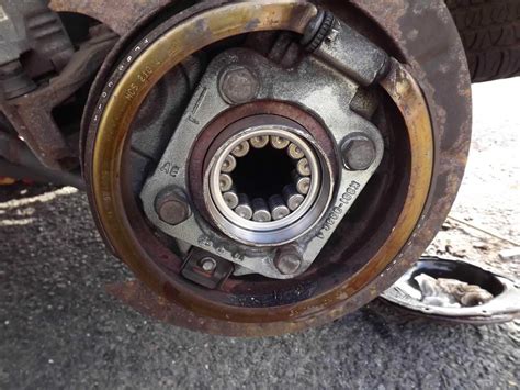 wheel bearing axle